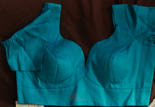 Blue Solid Sweetheart Neck Glass Sleeves Blouse